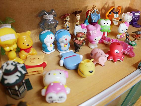 塑膠（jiāo）卡通玩具