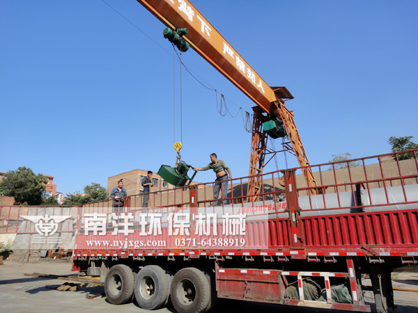 吊裝（zhuāng）引（yǐn）風機